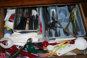 kitchen drawer, dish soap, pres reading 007 (640x427)