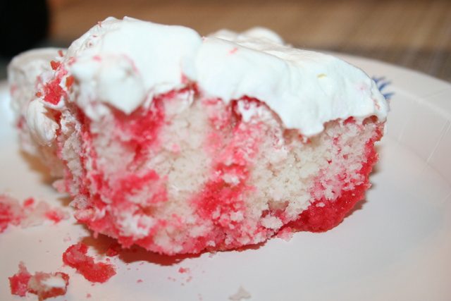 jello cake, dining table 028 (640x427)