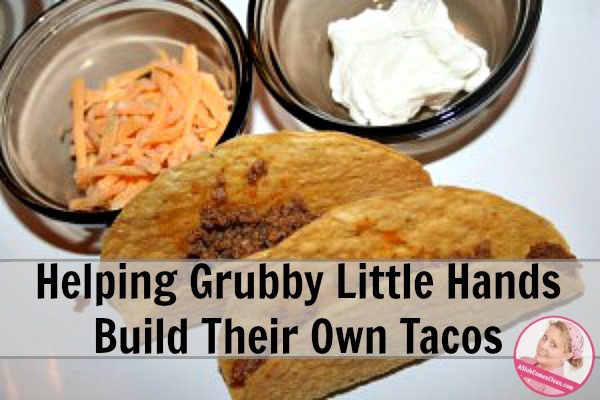 helping-grubby-little-hands-build-their-own-tacos-at-aslobcomesclean-com