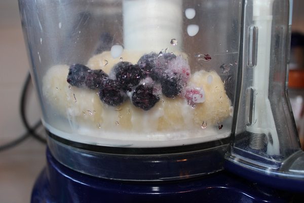 Photo - Blending Frozen Banana for Smoothies