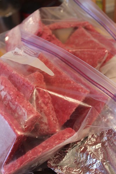 Ground beef frozen in Meal-Sized Portions at ASlobComesClean.com