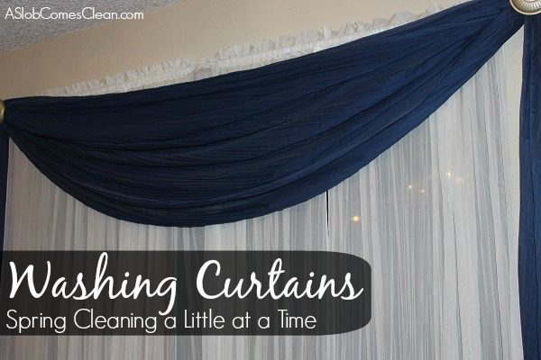 Washing Curtains - Spring Cleaning a Little at a Time at ASlobComesClean.com