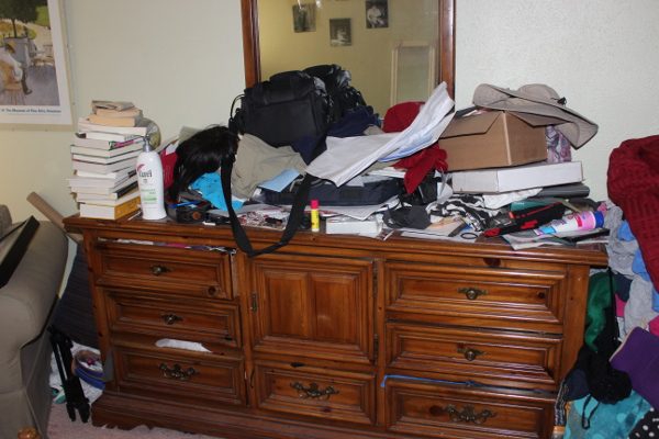 Messy-again dresser