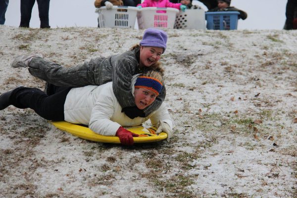 Snow Day in Texas at ASlobComesClean.com