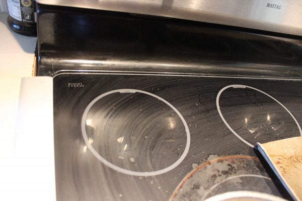 baking soda stovetop film 1 at ASlobcomesClean.com