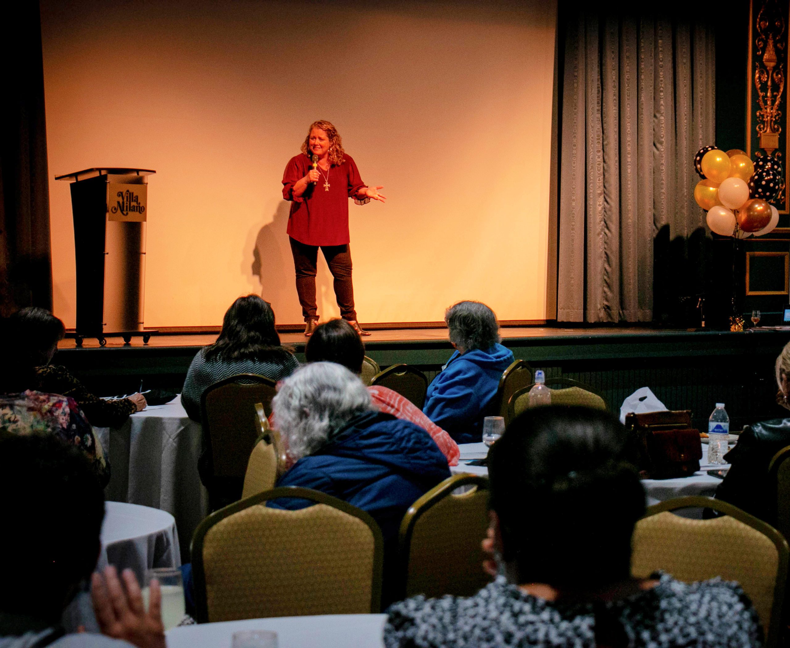 Dana K White speaking Columbus2021 (156 of 192) aslobcomesclean.com